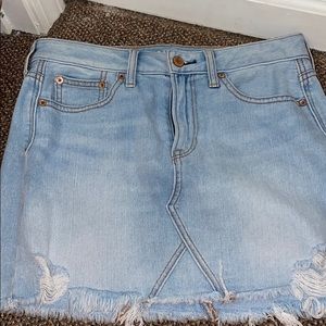 denim skirt